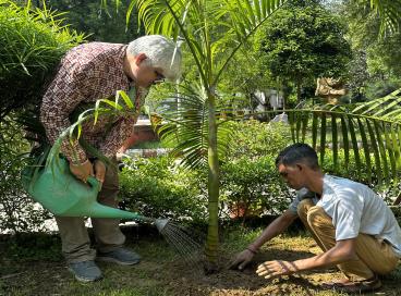 Principal Prof Dr Sanjeev Kumar 
